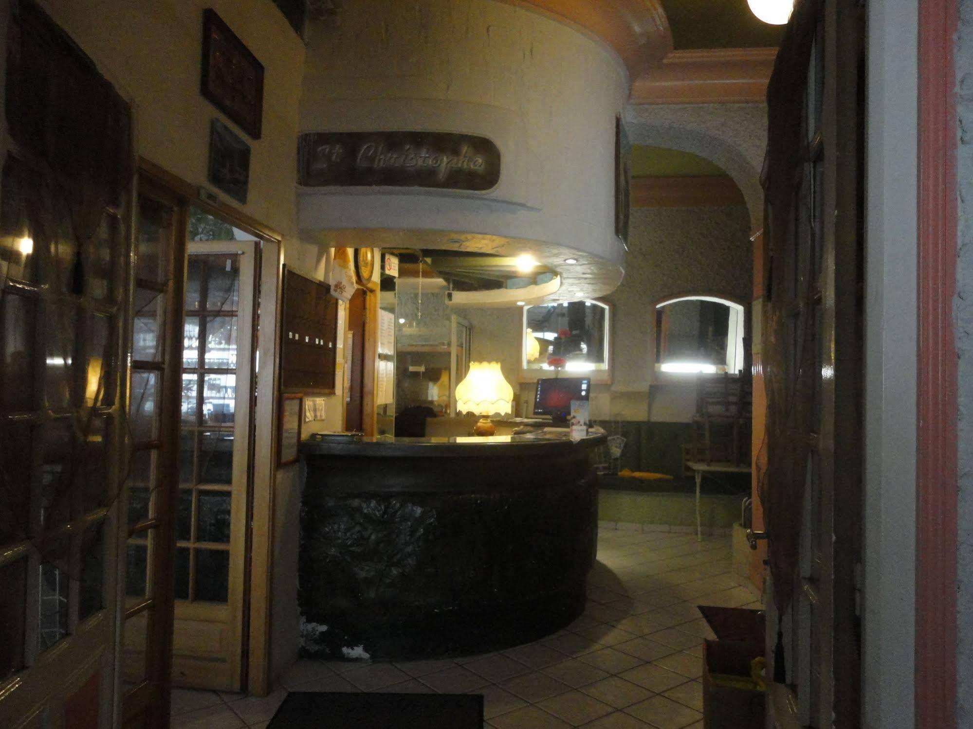 Hotel-Restaurant Le Saint Christophe 卢德 外观 照片