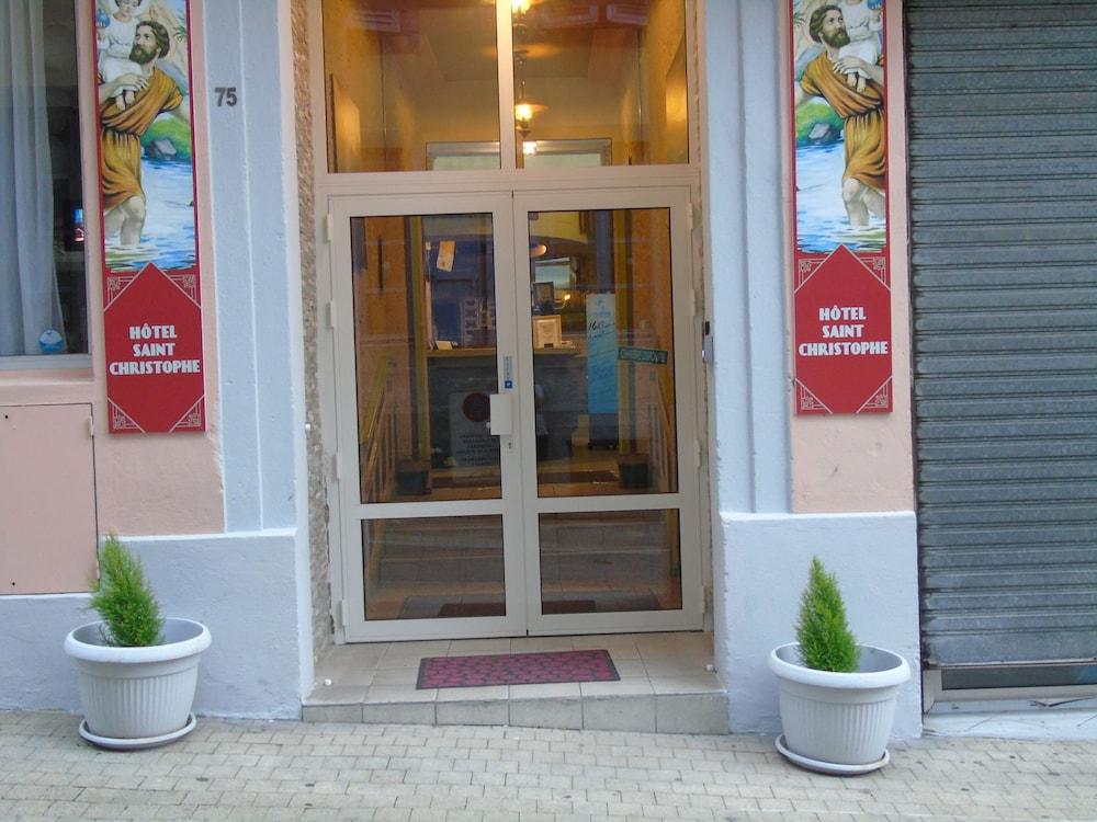 Hotel-Restaurant Le Saint Christophe 卢德 外观 照片